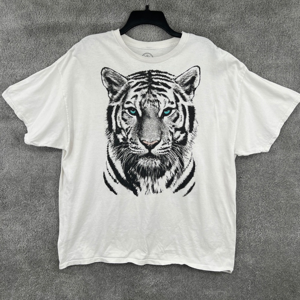 Dom White Tiger with Blue Eyes T-Shirt Unisex 2XL Short‎ Sleeve Cotton White